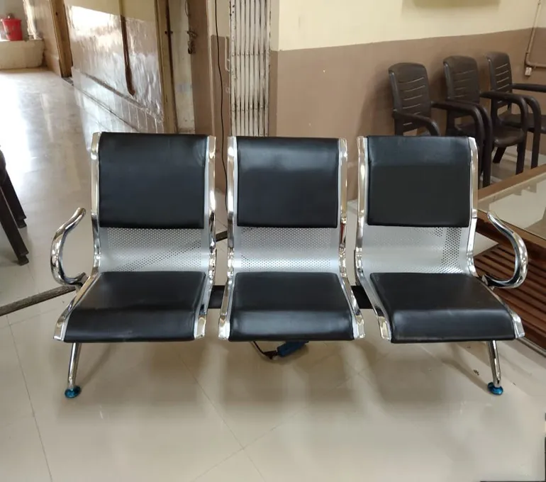 صندلی انتظار بالشت دار